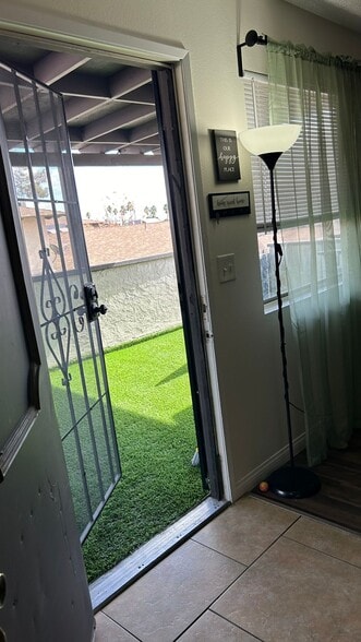 More Photos Of 2916 Karen Ave, Las Vegas Apartments For Sale