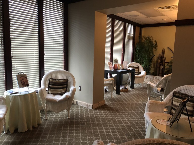 More Photos Of 3 Boyle Rd, Selden Medical For Sale
