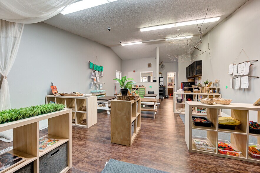 More Photos Of 11801 Southwood Dr, Oklahoma City Daycare Center For Sale
