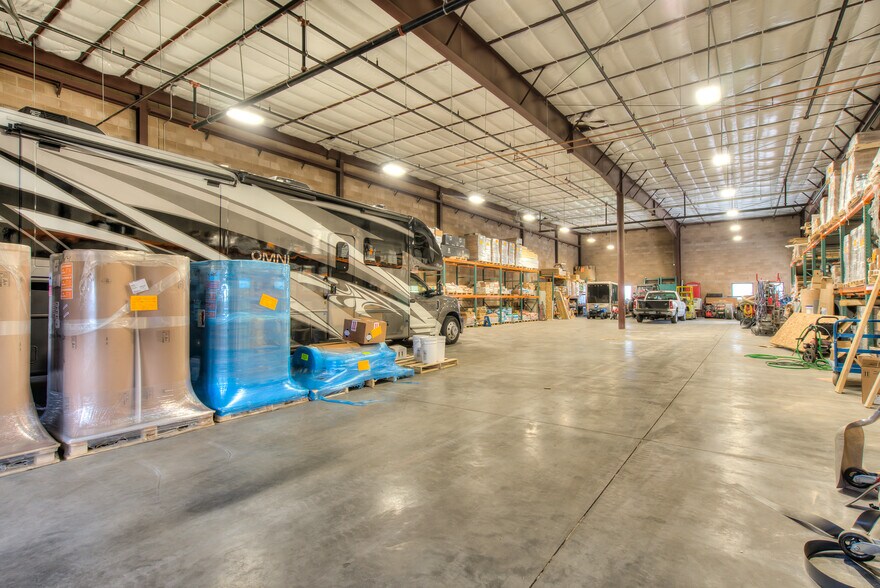 More Photos Of 5730 Observation Ct, Colorado Springs Warehouse For Lease