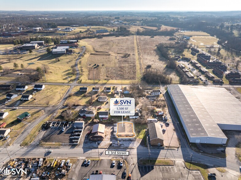 More Photos Of 514 S 3rd St, Danville General Retail For Lease