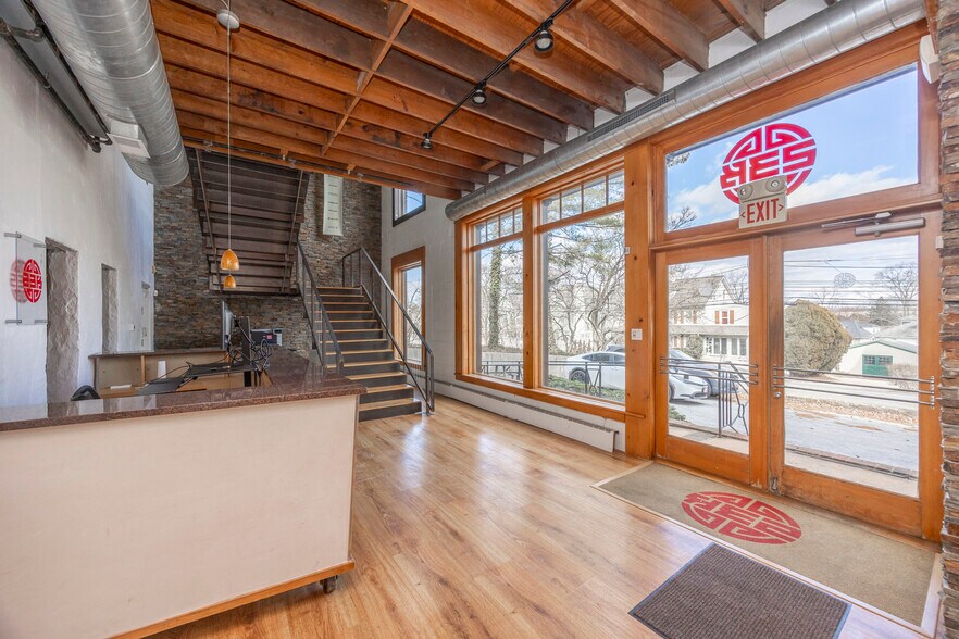 More Photos Of 232 Conestoga Rd, Wayne Loft Creative Space For Sale
