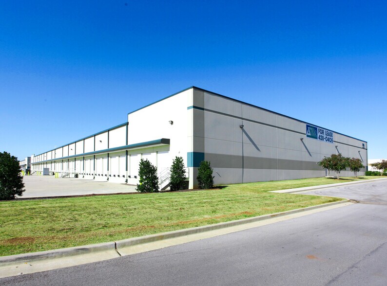 More Photos Of 301 James Record Rd SW, Huntsville Distribution For Lease