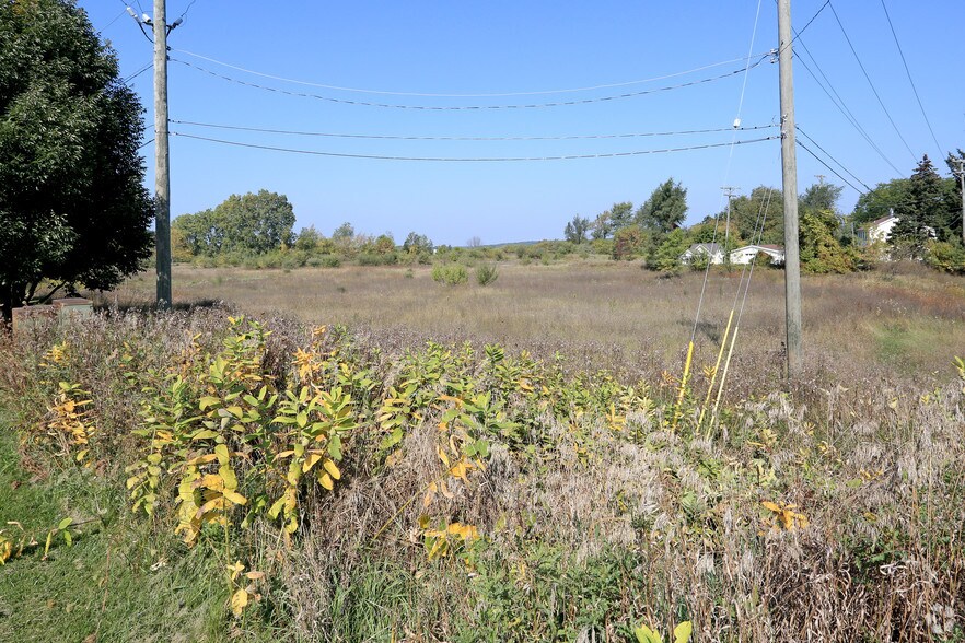 More Photos Of 12750 Fountain Square, Davisburg Land For Sale