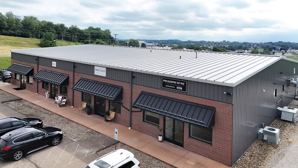 More Photos Of 540 Belden Pky NE, Sugarcreek Storefront For Sale