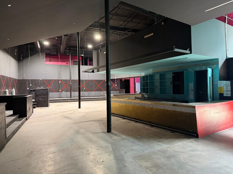 Primary Photo Of 1201 St Emanuel St, Houston Freestanding For Lease