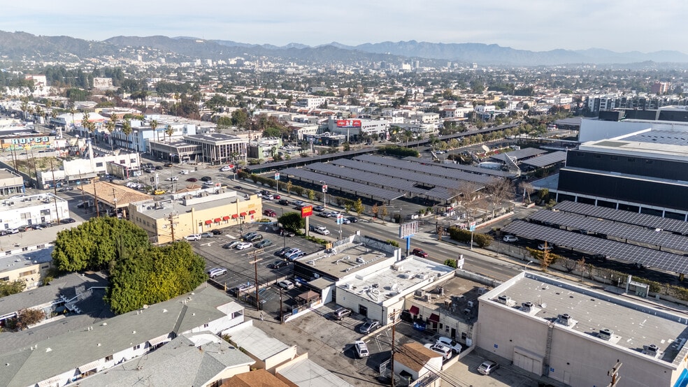 More Photos Of 115 N Fairfax Ave, Los Angeles Freestanding For Sale