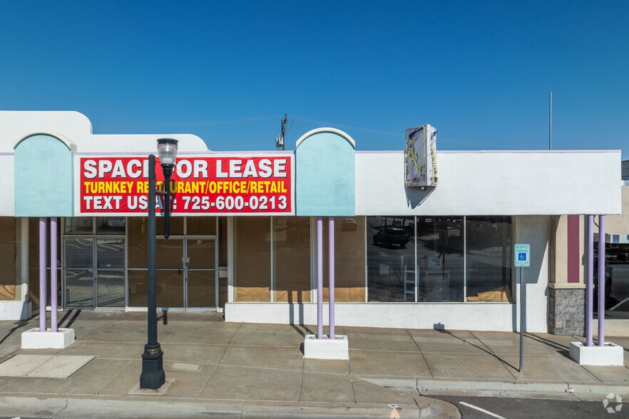 More Photos Of 16 W Pacific Ave, Henderson Storefront Retail Office For Lease