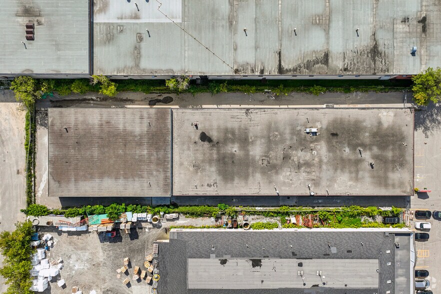 More Photos Of 49 Underwriters Rd, Toronto Manufacturing For Sale