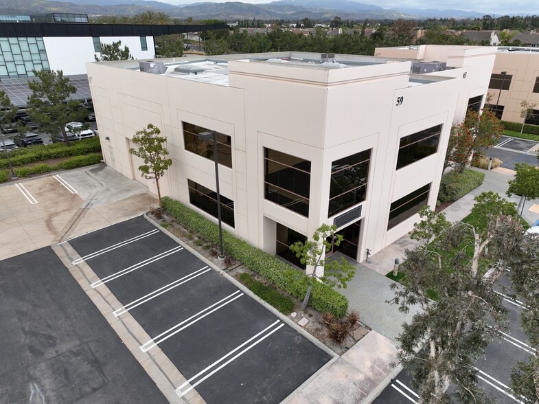 More Photos Of 59 Peters Canyon Rd, Irvine Research And Development For Sale