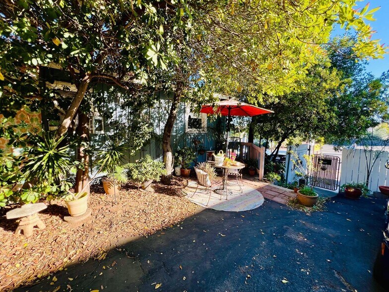 More Photos Of 408 Pico Ave, Fallbrook Apartments For Sale