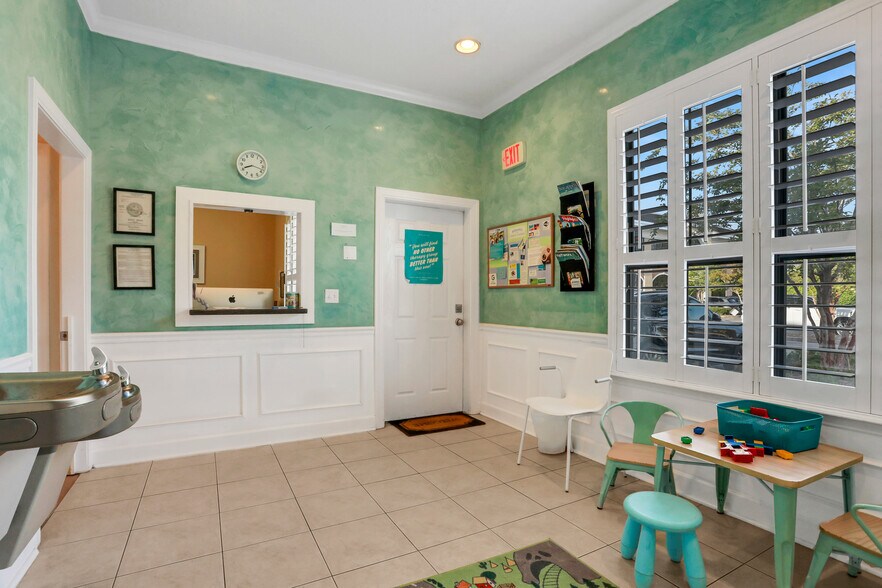 More Photos Of 11512 lake mead Ave, Jacksonville Medical For Lease