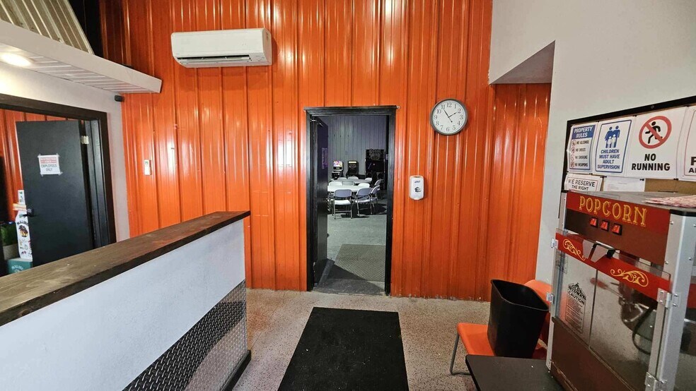 More Photos Of 1105 Sinclair St, Bottineau Flex For Sale