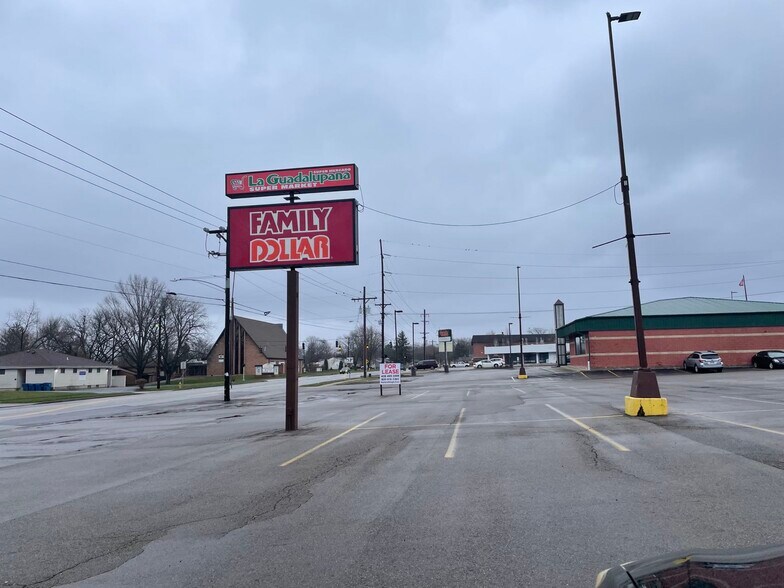 More Photos Of 5420-5450 Burkhardt Rd, Dayton Unknown For Lease