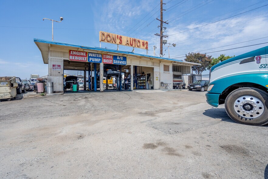 15801 Avalon, Gardena, CA 90248 Service For Sale