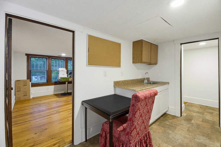 More Photos Of 2175 Hankey Mountain Hwy, Churchville Restaurant For Sale