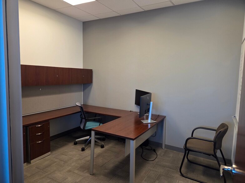 More Photos Of 4609 Regent Blvd, Irving Loft Creative Space For Lease