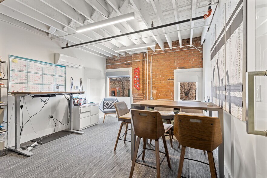 More Photos Of 1911 11th St, Boulder Office For Lease