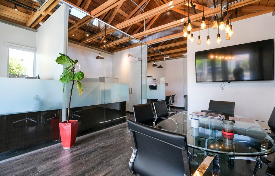 More Photos Of 706-708 E Haley St, Santa Barbara Apartments For Sale