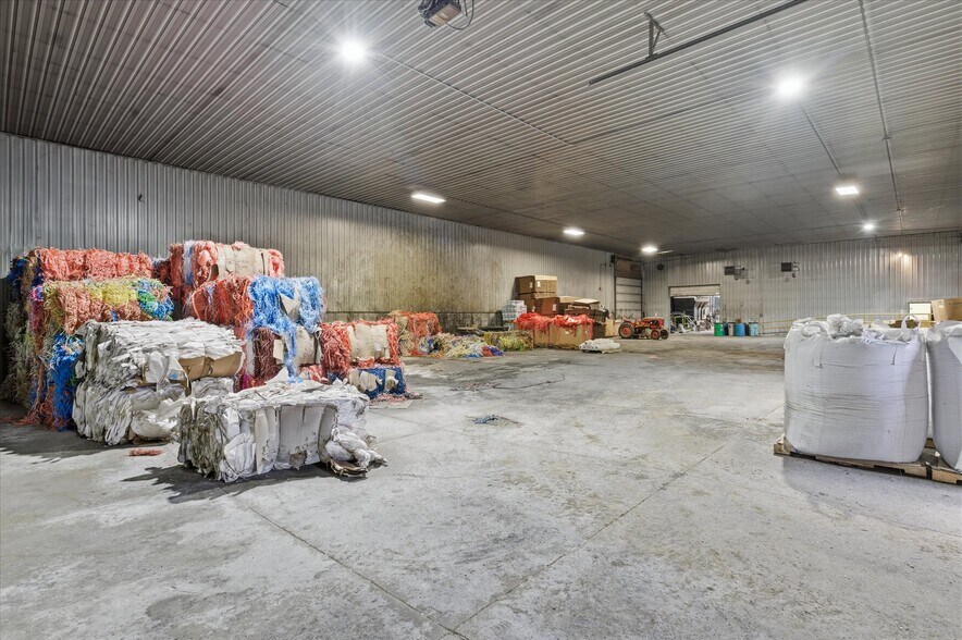 More Photos Of 24104 755th Ave, Albert Lea Warehouse For Sale