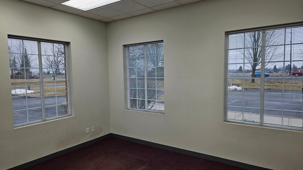 More Photos Of 8727 W Highway 2, Spokane Office For Sale