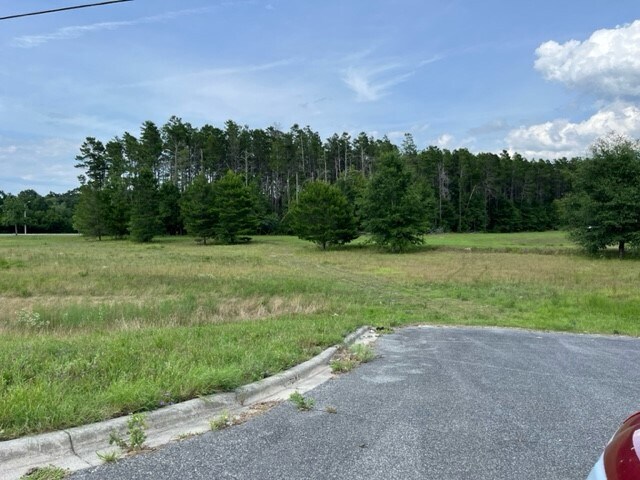 More Photos Of 6301 SE Capital Cir, Tallahassee Land For Lease