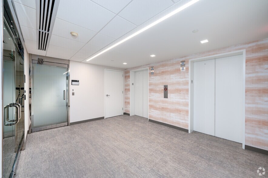 More Photos Of 1901 Pennsylvania Ave NW, Washington Office For Lease