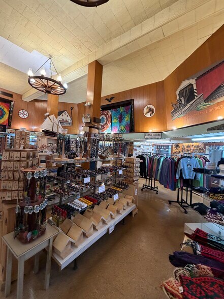 More Photos Of 2857-2867 Lincoln Hwy, Ronks Storefront Retail Residential For Sale