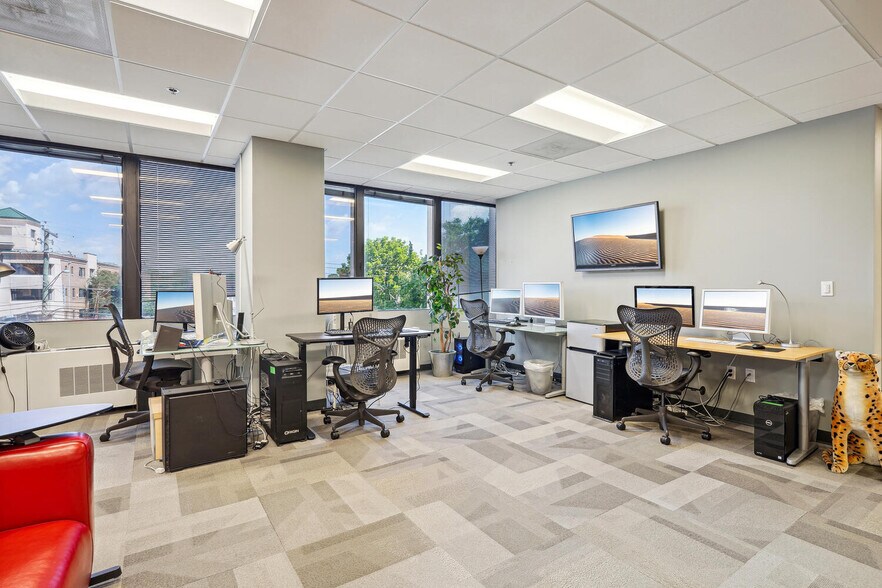 More Photos Of 4350 East-West Hwy, Bethesda Office For Lease