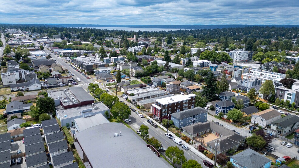 More Photos Of 9037 16th Ave SW, Seattle Apartments For Sale