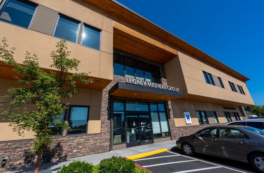 More Photos Of 1625 SE 192nd Ave, Camas Office For Lease