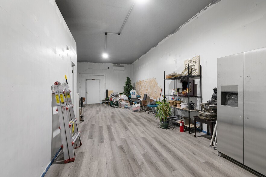 More Photos Of 144 E Broadway, Newport Storefront Retail Office For Sale