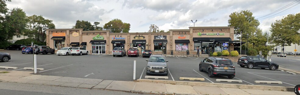 Primary Photo Of 1430 Richmond Ave, Staten Island Unknown For Lease