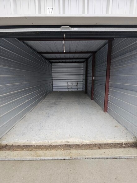 More Photos Of 32227 US-75, Sioux City Self Storage For Sale