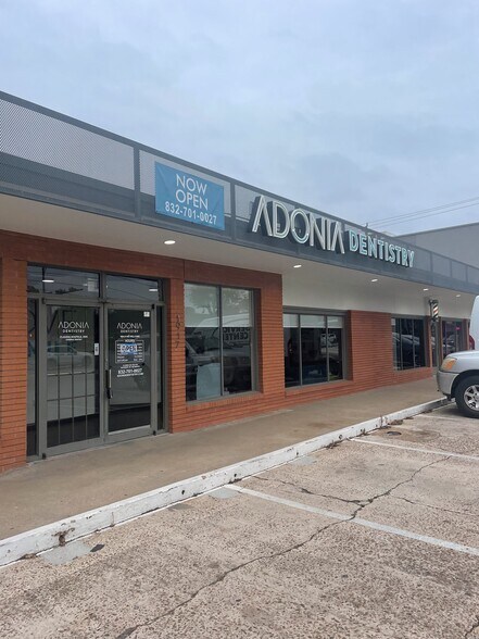 More Photos Of 736-742 E 20th St, Houston Unknown For Lease