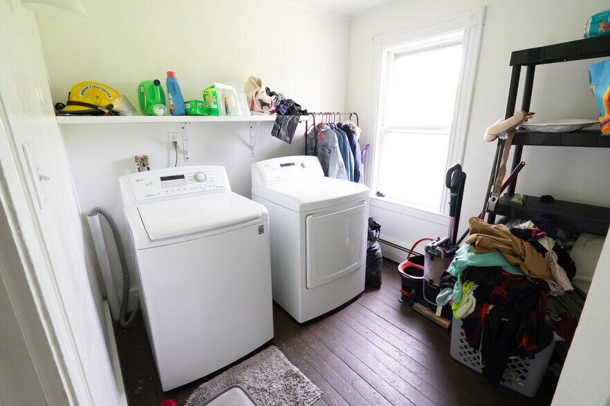 More Photos Of 16 Broad Ln, Au Sable Forks Apartments For Sale