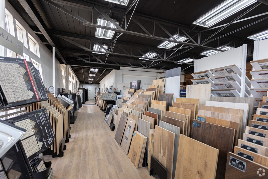 More Photos Of 1621 N Beck St, Salt Lake City Warehouse For Sale