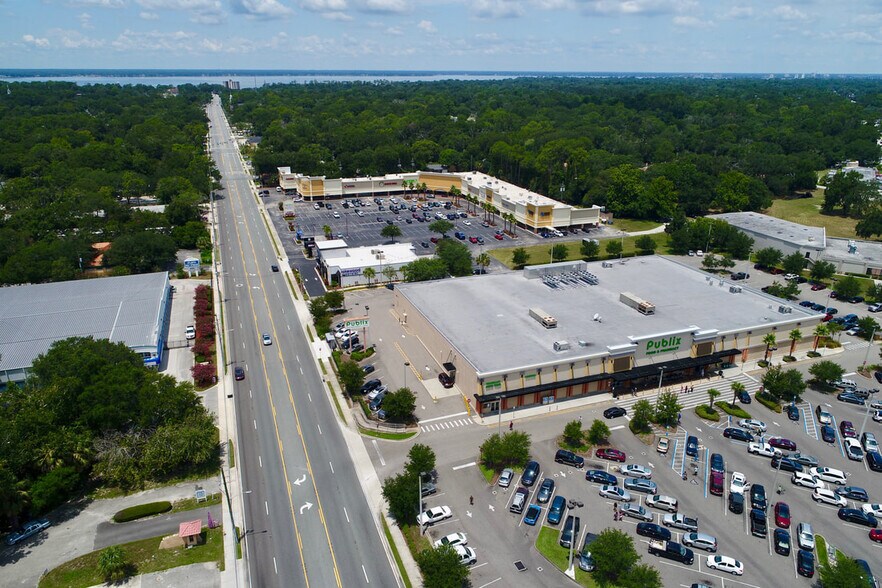 More Photos Of 2777 University Blvd W, Jacksonville Unknown For Lease