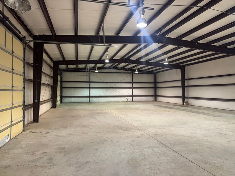 More Photos Of 744 E F Cottrell, Louisburg Light Manufacturing For Lease