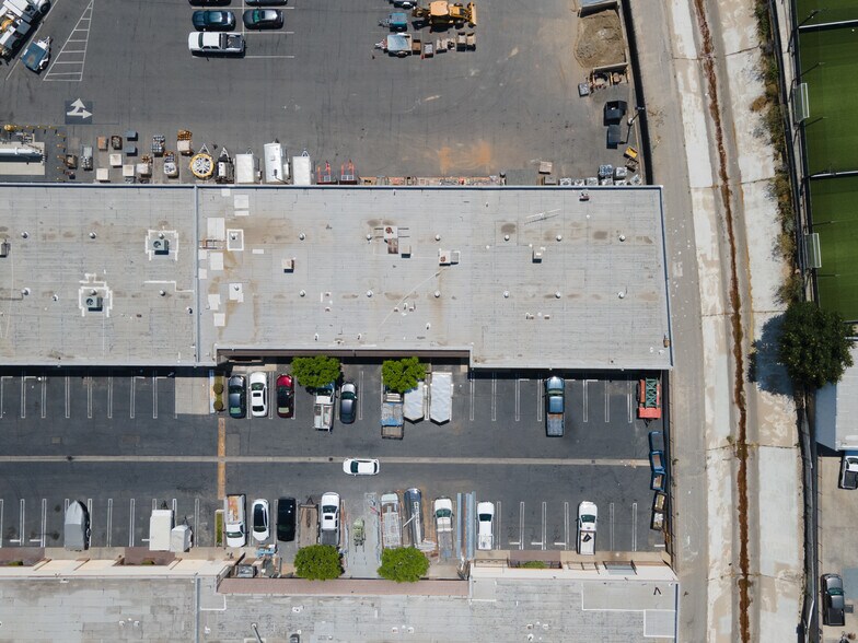 More Photos Of 12455 Branford St, Pacoima Warehouse For Sale