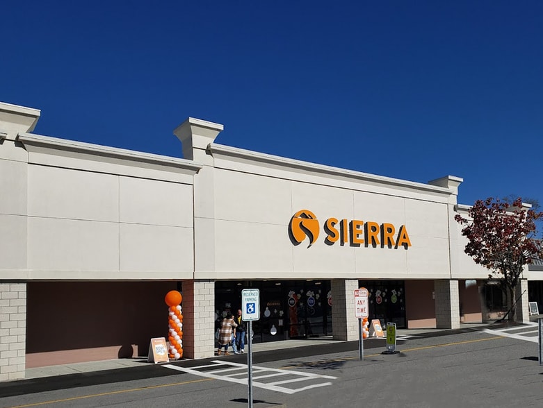 More Photos Of 2600 South Rd, Poughkeepsie Unknown For Sale