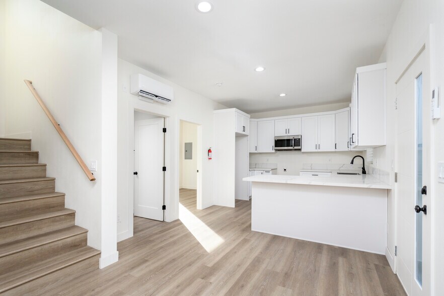 More Photos Of 5822 Gage Ave, Bell Gardens Apartments For Sale