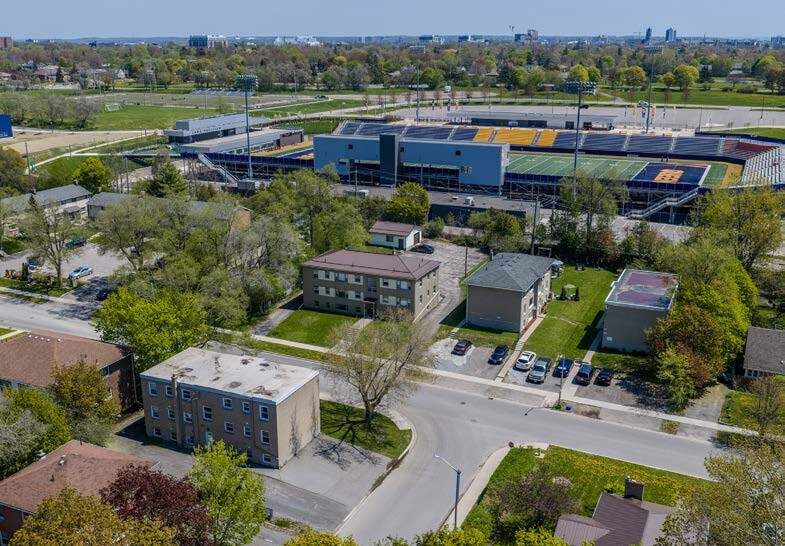 More Photos Of 304 Yonge St, Kingston Apartments For Sale