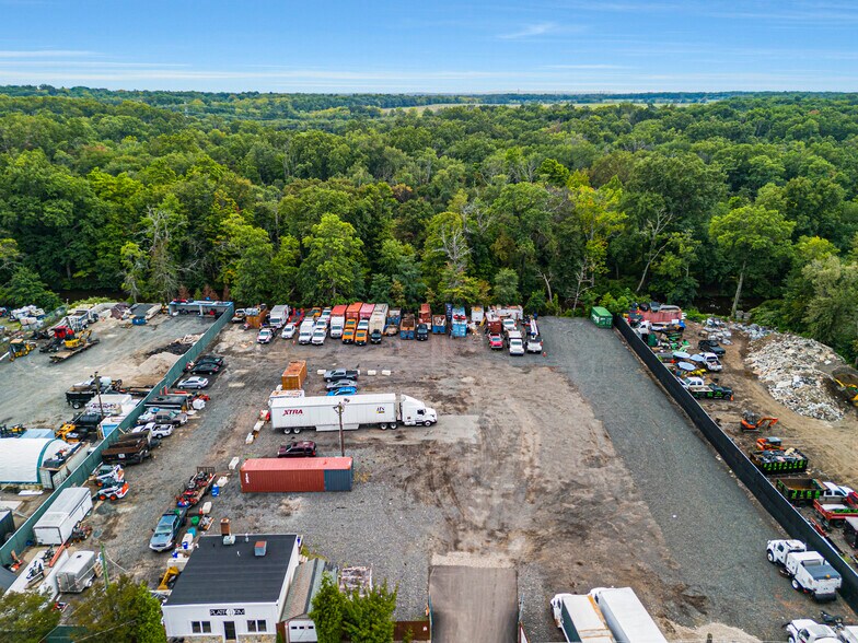 More Photos Of 65 Old York Rd, Bridgewater Land For Lease
