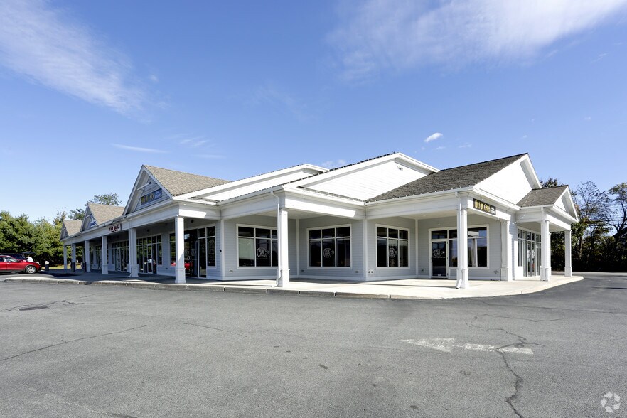 Primary Photo Of 1211 Osgood St, North Andover Storefront For Lease