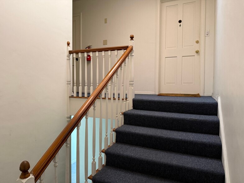 More Photos Of 3637 E Ocean Blvd, Long Beach Apartments For Sale