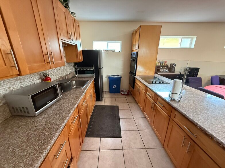 More Photos Of 1850 15th St, San Pablo Religious Facility For Sale