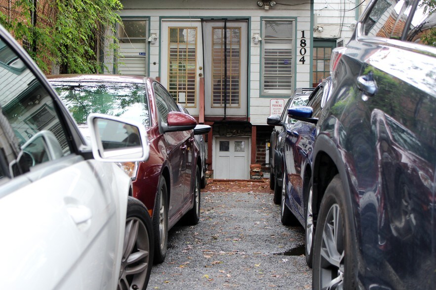 More Photos Of 1804 T St NW, Washington Office For Lease