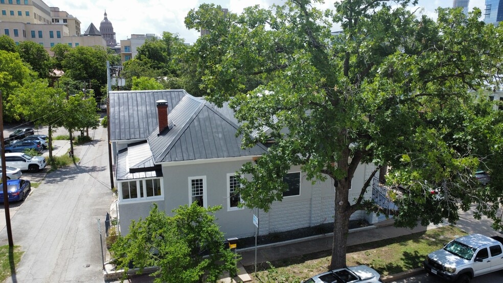More Photos Of 1205 Rio Grande St, Austin Loft Creative Space For Lease