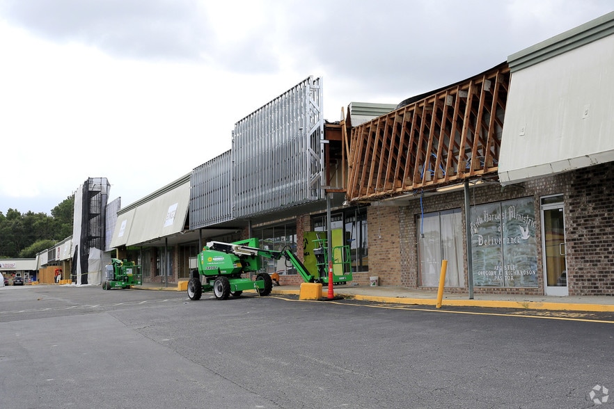 More Photos Of 5341 Dorchester Rd, North Charleston Unknown For Lease